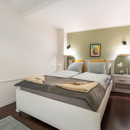L9 Lonyay Apartment 布达佩斯 外观 照片
