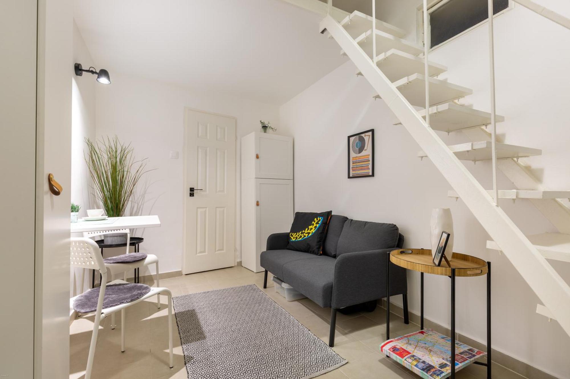 L9 Lonyay Apartment 布达佩斯 外观 照片